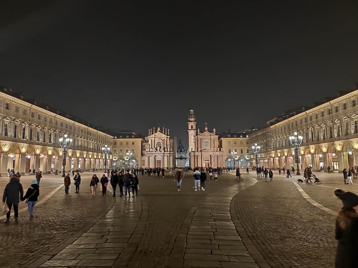 Domus Nova - Una Finestra Sui Tetti Turyn Zewnętrze zdjęcie